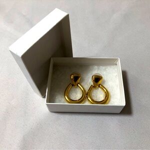 Monet round earrings